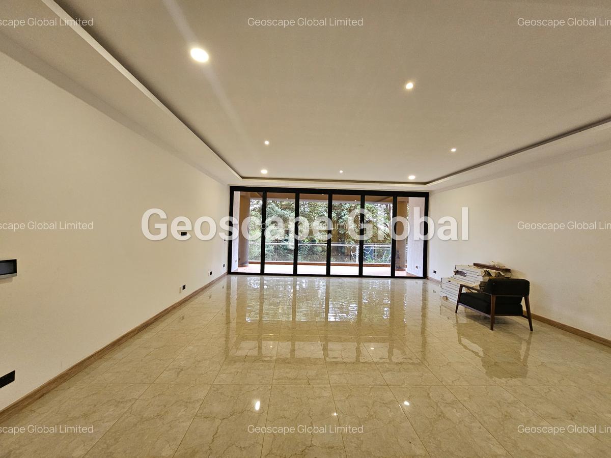 4 Bed Apartment with En Suite in Spring Valley - 5