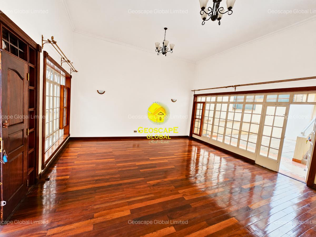 4 Bed House with En Suite in Kyuna - 3