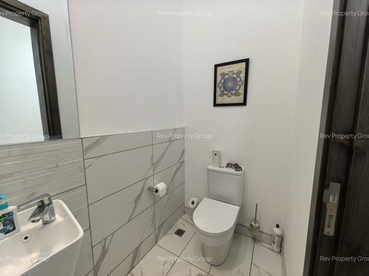 Furnished 2 Bed Apartment with En Suite in Gigiri - 16