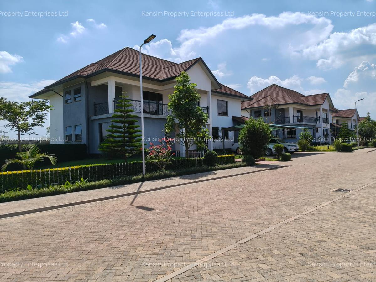 4 Bed Townhouse with En Suite in Kiambu Road - 4