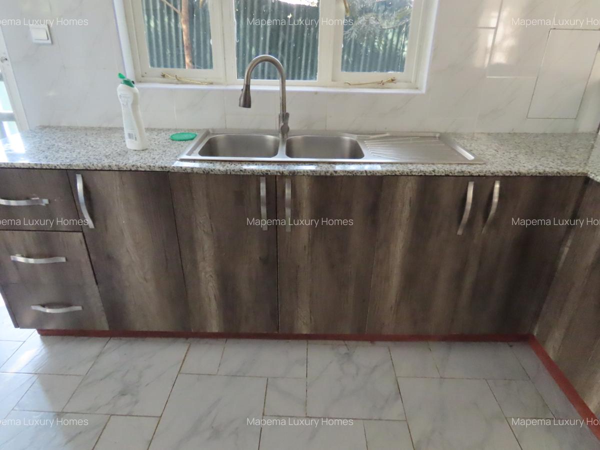 4 Bed House with En Suite at Silanga Road - 7