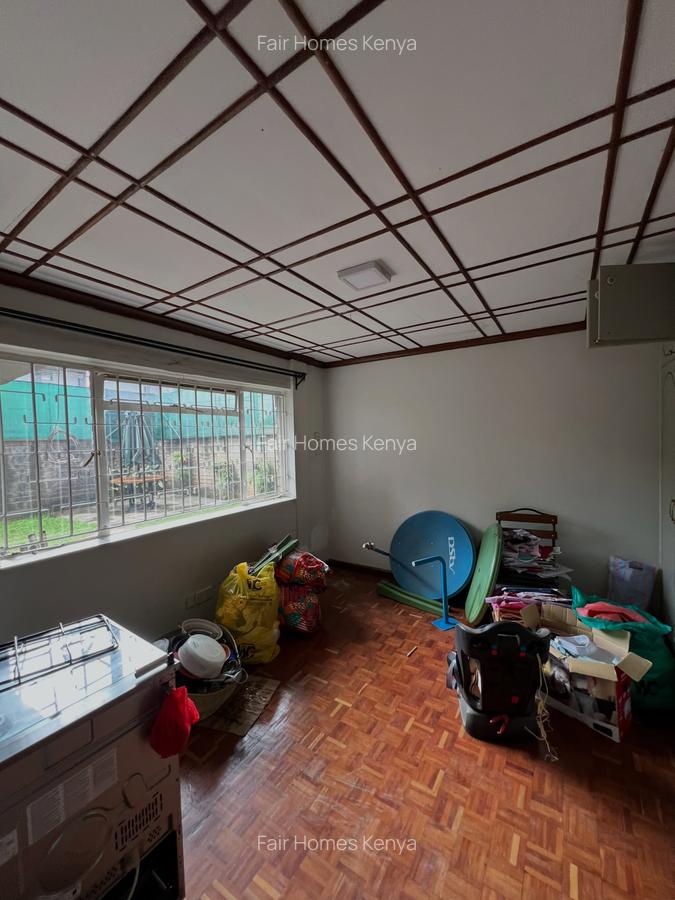 5 Bed Townhouse with En Suite at James Gichuru - 5