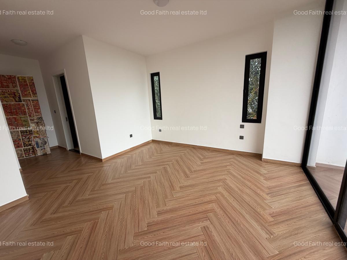 4 Bed Villa with En Suite in Kiambu Road - 5