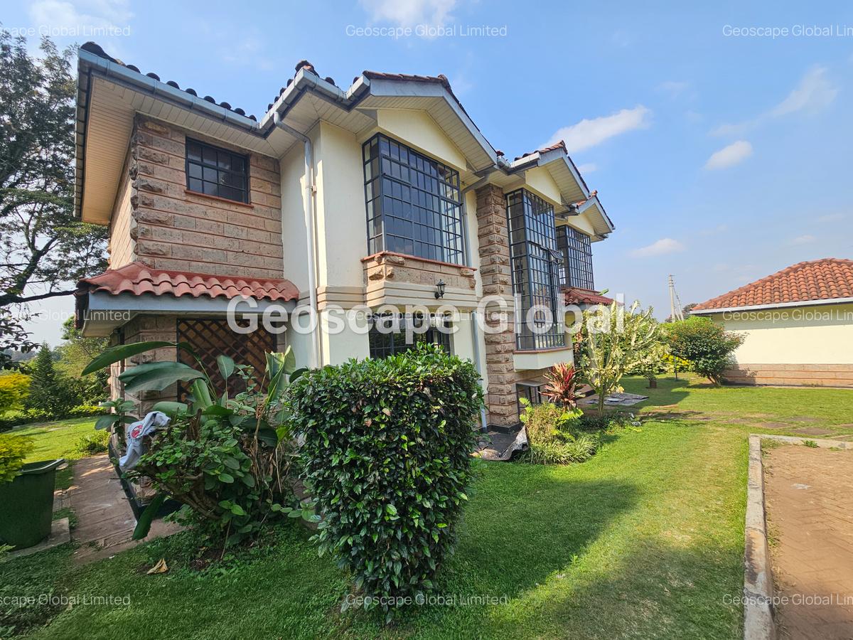 4 Bed House with En Suite in Nyari - 3
