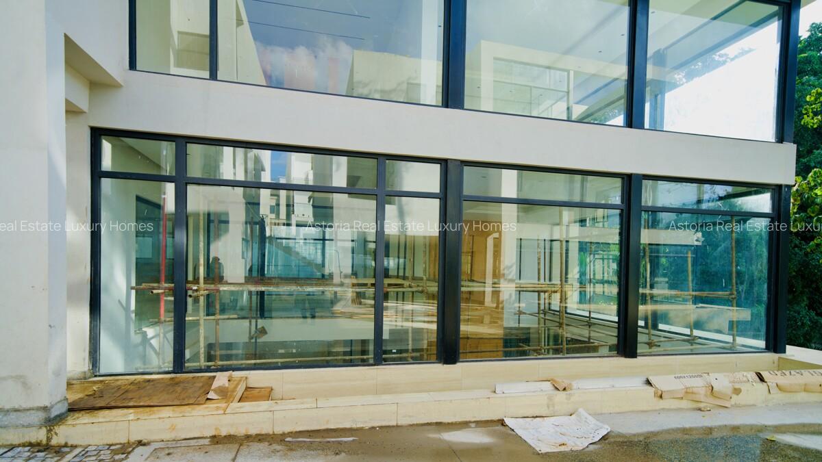 5 Bed Villa with En Suite at 2026-187 * 11.07 - 5