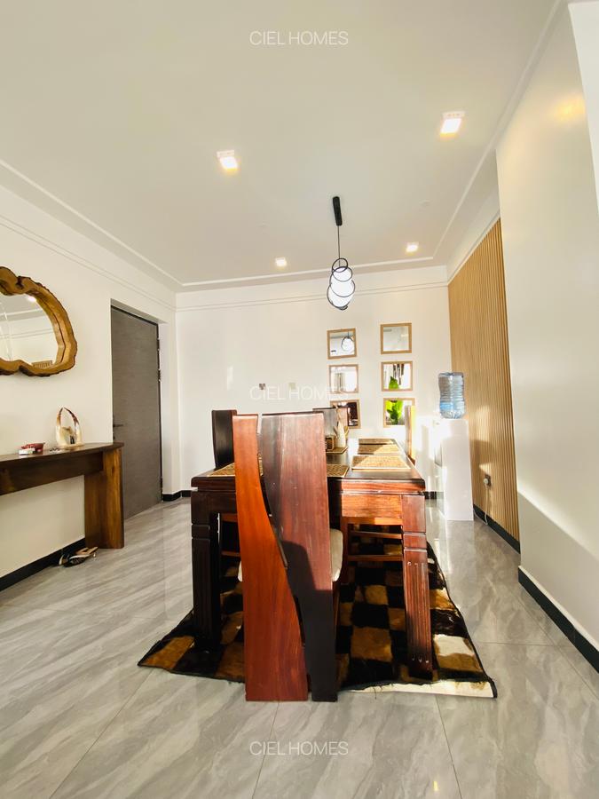 Serviced 2 Bed Apartment with Swimming Pool at Wood Avenue - 10