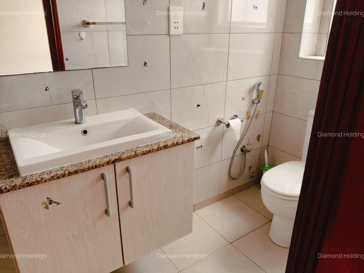 3 Bed Apartment with En Suite at Parklands - 9