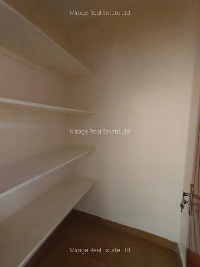4 Bed Apartment with En Suite in Lavington - 20