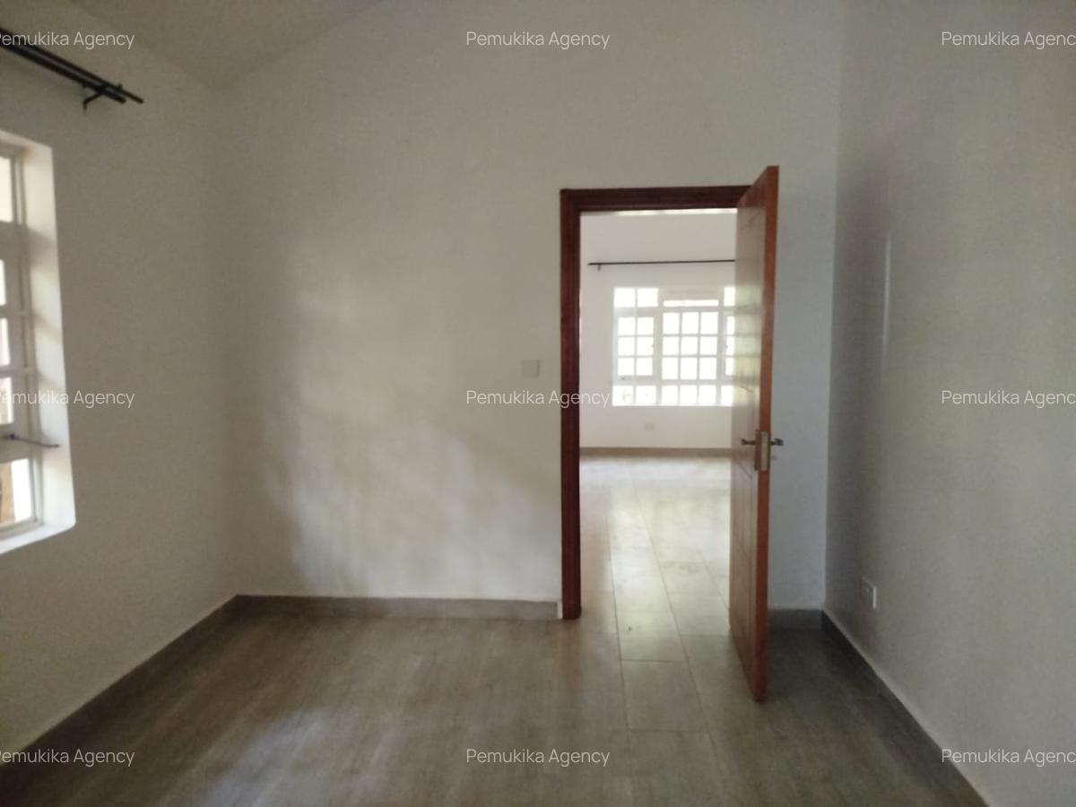 2 Bed Townhouse with En Suite in Karen - 7