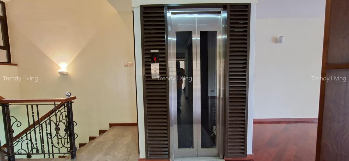 6 Bed Townhouse with En Suite in Lavington - 9