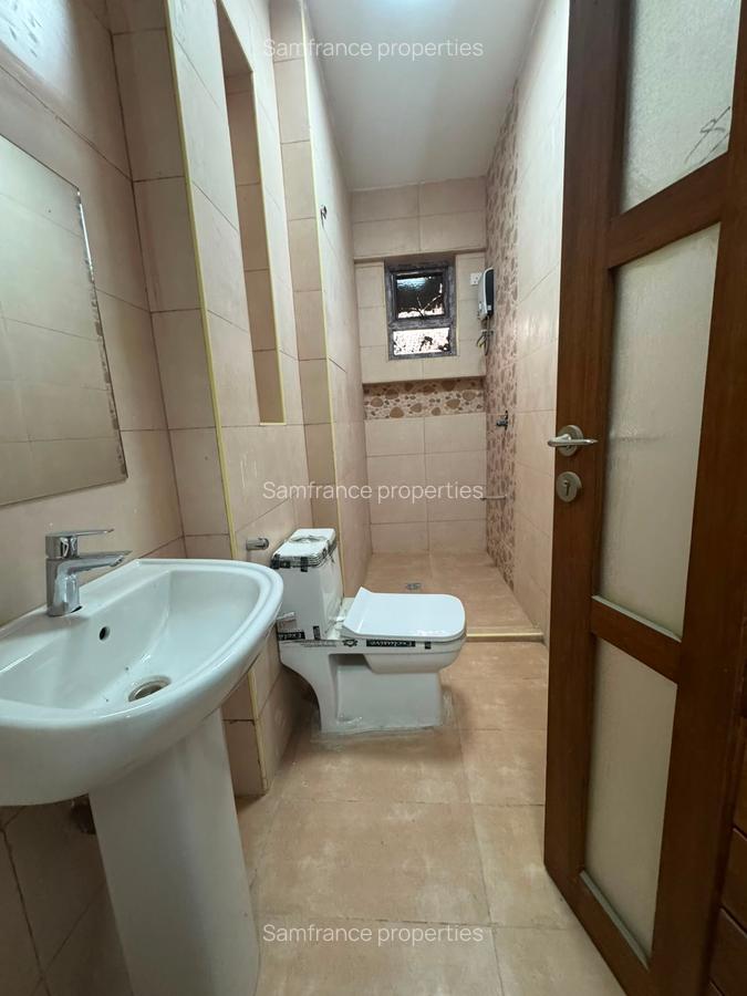 Serviced 4 Bed Apartment with En Suite at Kizingo - 5