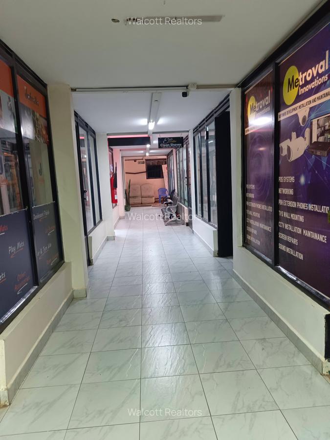 Shop with Service Charge Included in Ruaka - 11