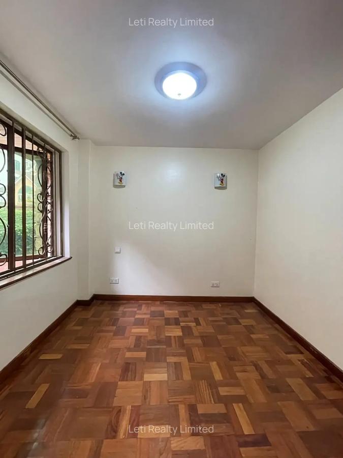 5 Bed Townhouse with En Suite in Kileleshwa - 13