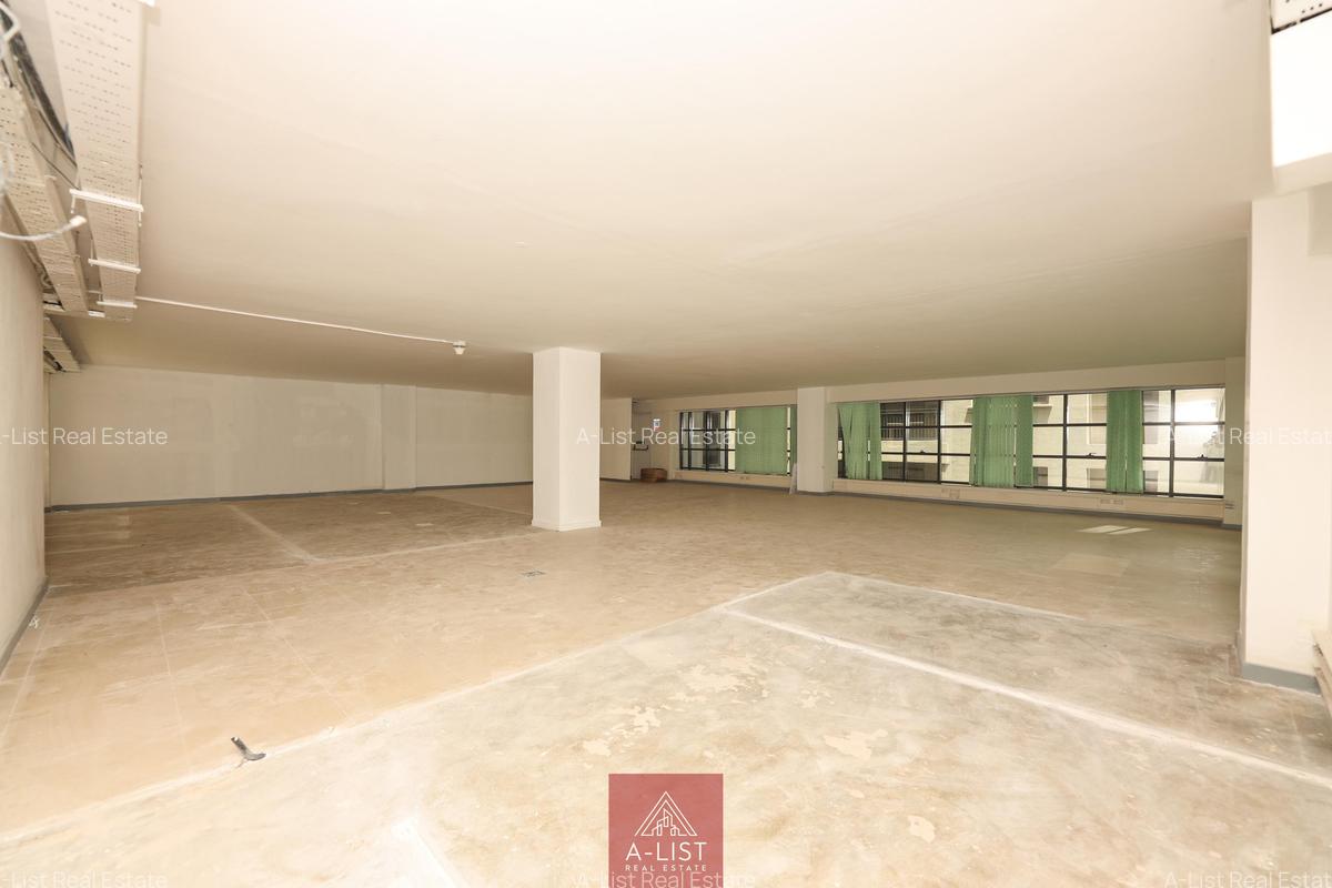 7,200 ft² Commercial Property with Service Charge Included at Lenana Road - 4