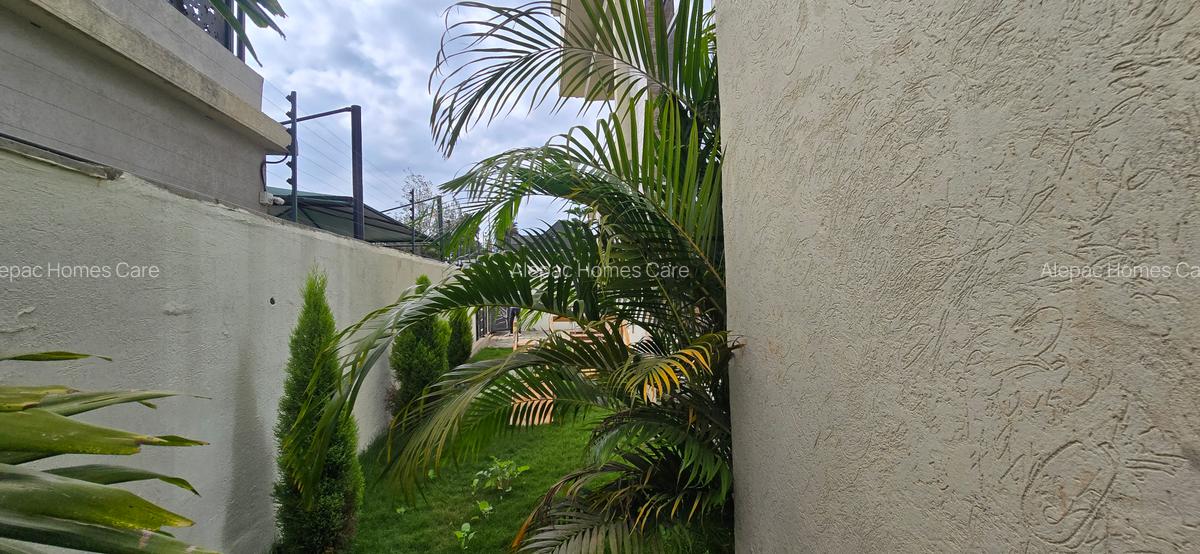 4 Bed House with En Suite at Kamakis - 2