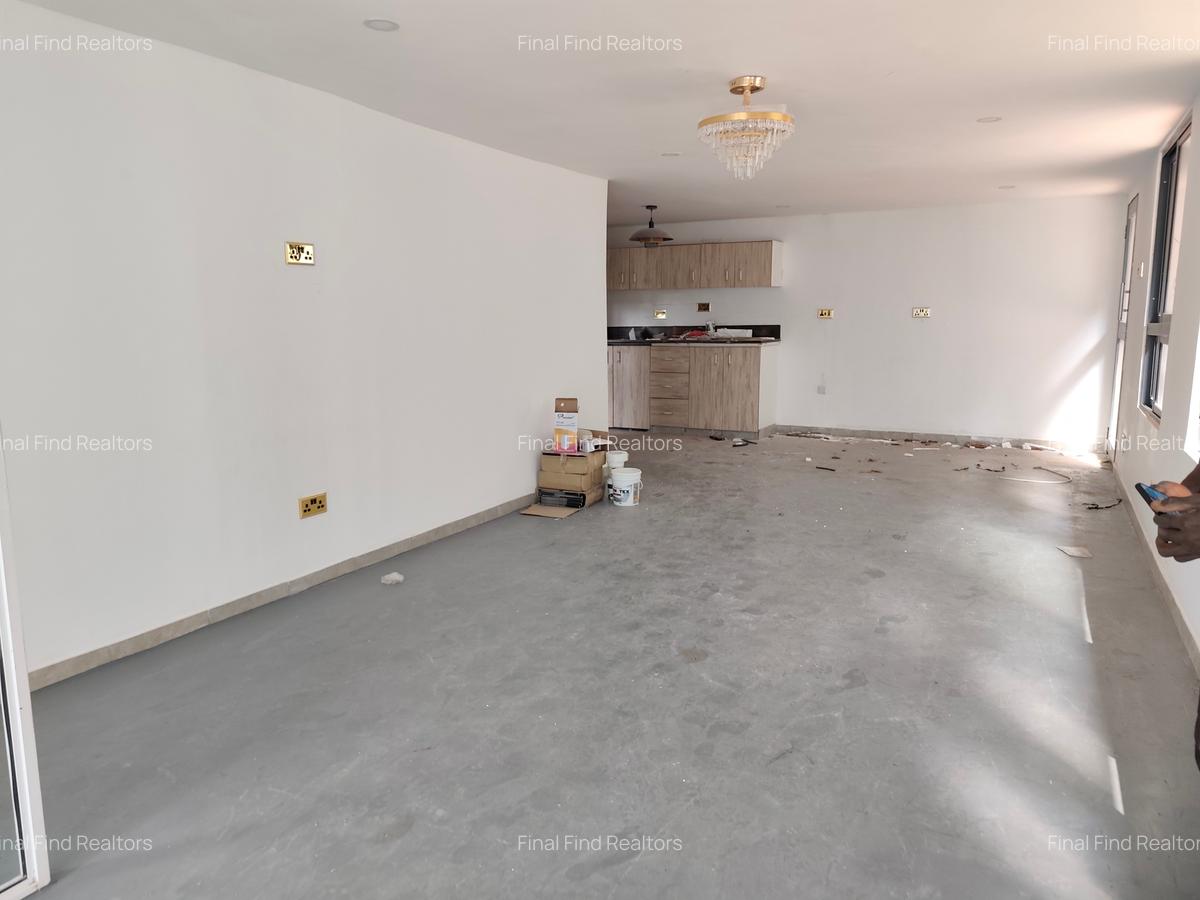 3 Bed House with En Suite in Spring Valley - 16