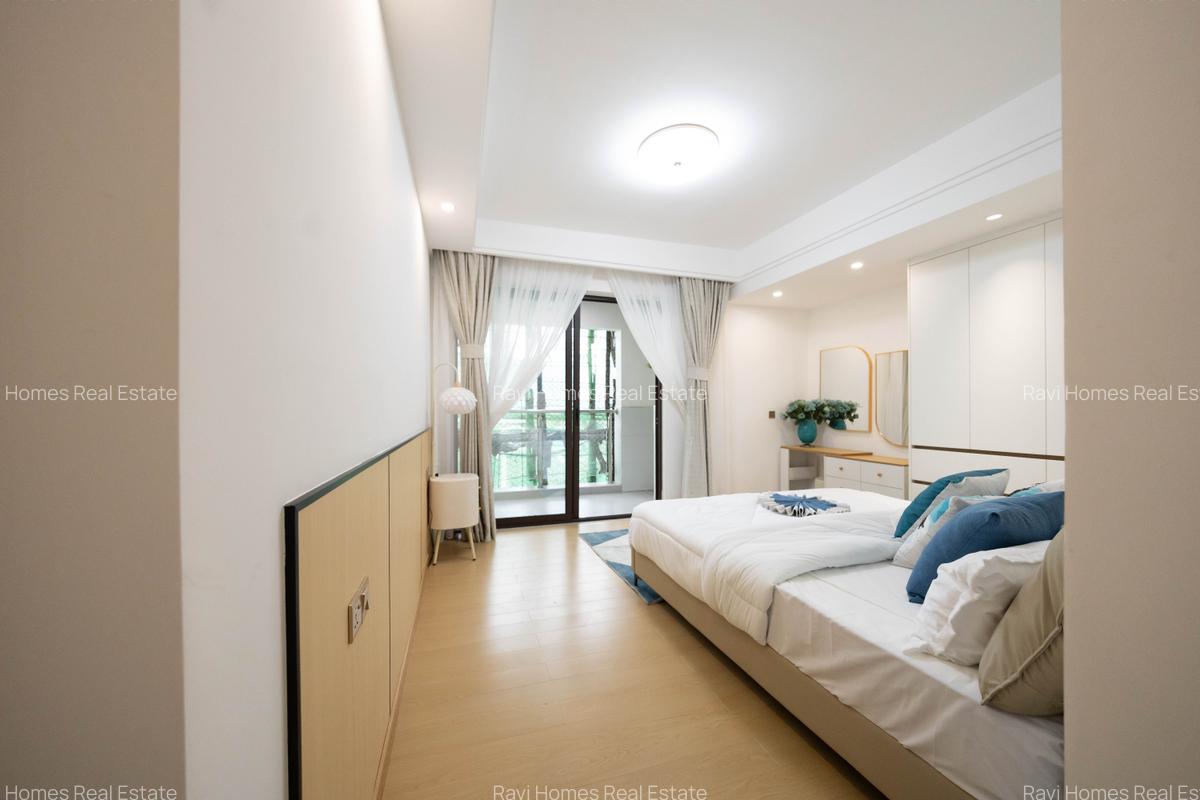 Studio Apartment with Swimming Pool at Muthithi Road - 1