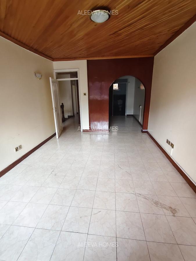 4 Bed Villa with En Suite in Kileleshwa - 8