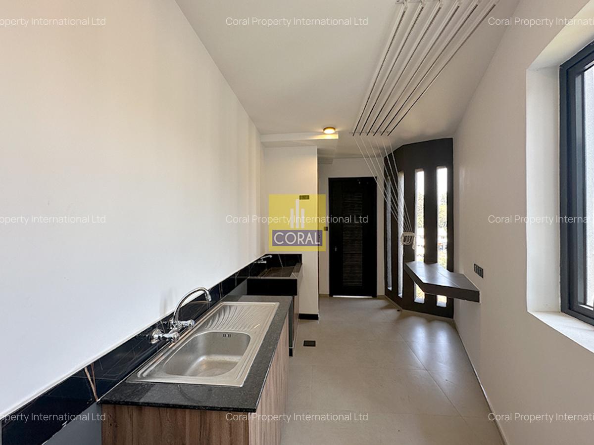 5 Bed Apartment in Westlands Area - 3