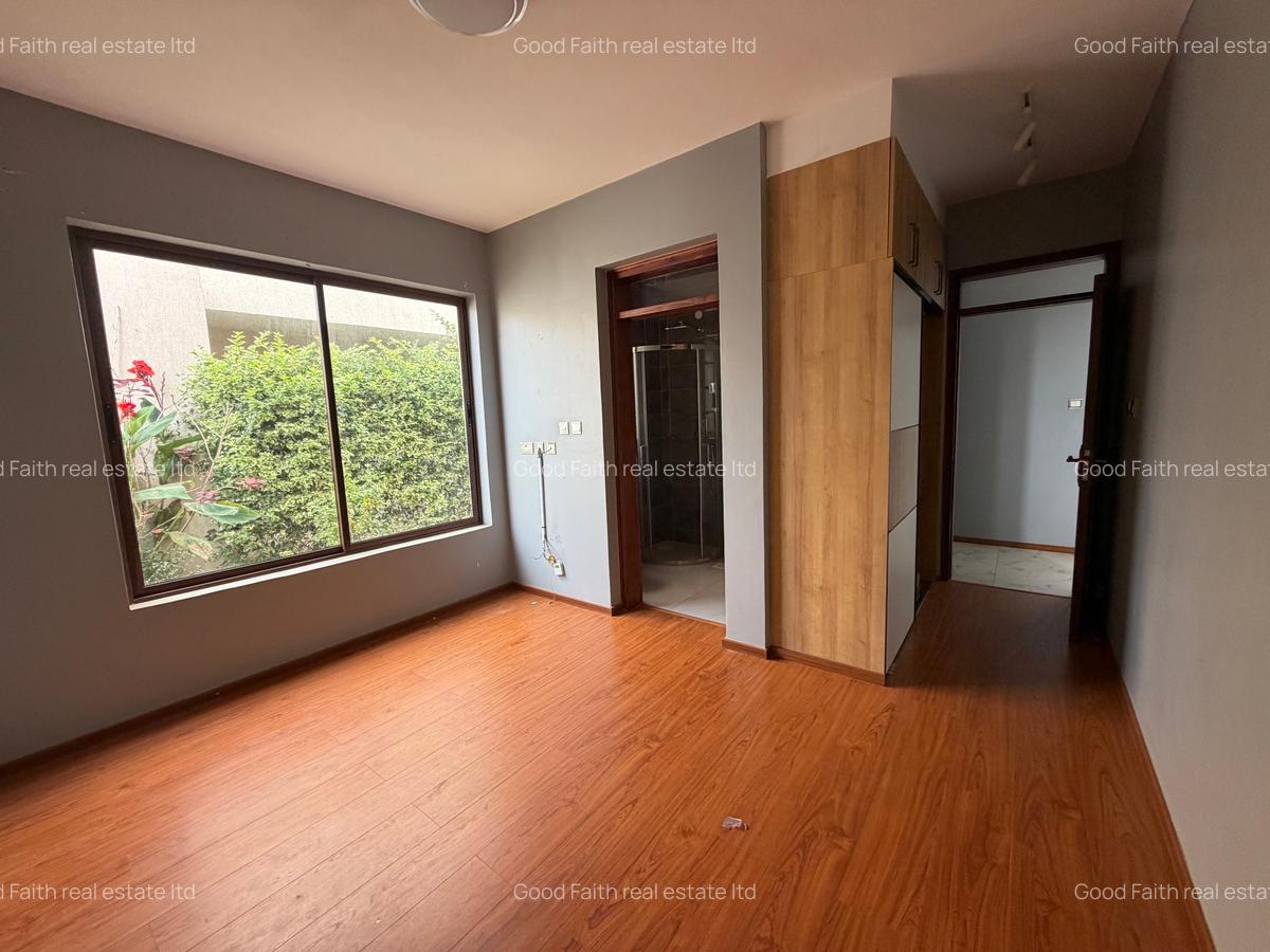 4 Bed Villa with En Suite in Kiambu Road - 9
