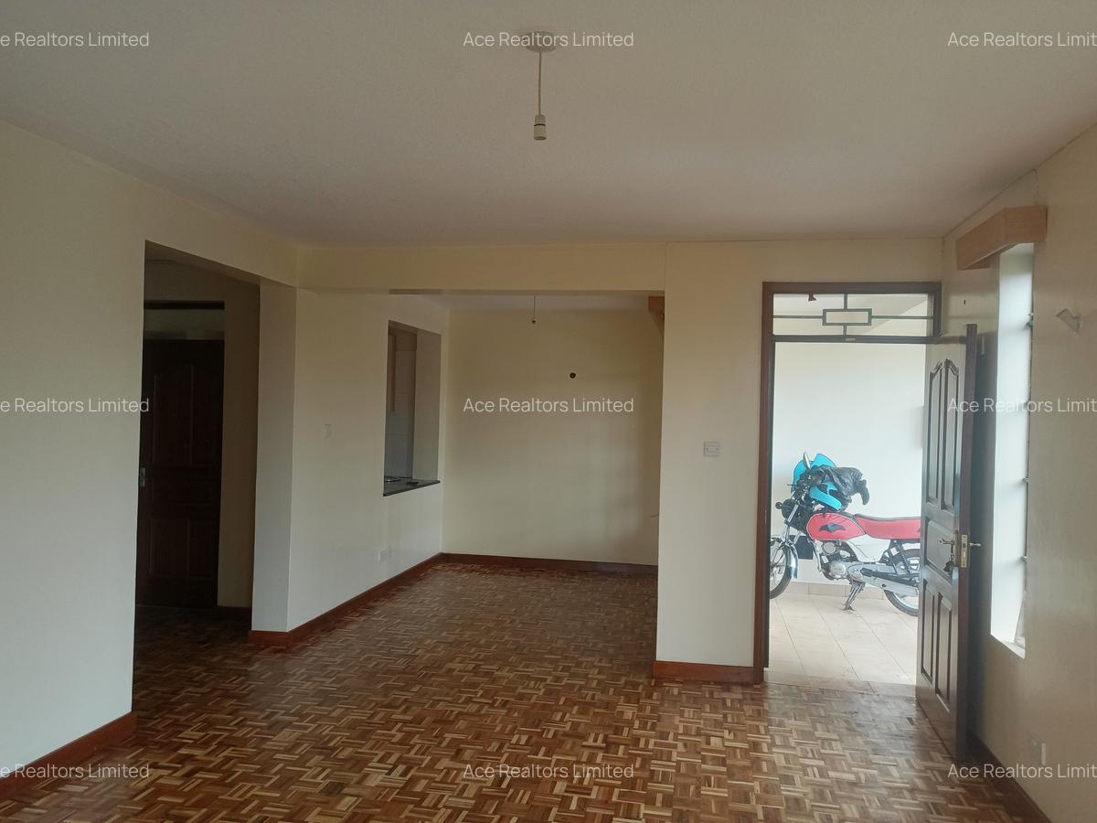 4 Bed Townhouse with En Suite at Near Isk School - 5