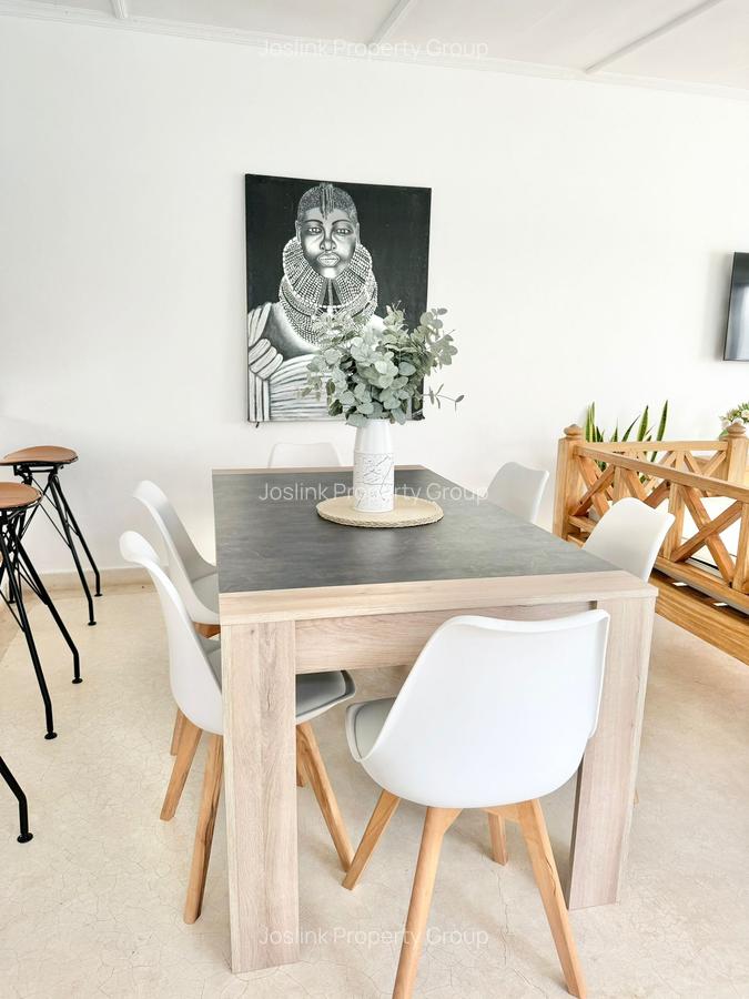 5 Bed Townhouse with En Suite at Greenwood Drive - 8