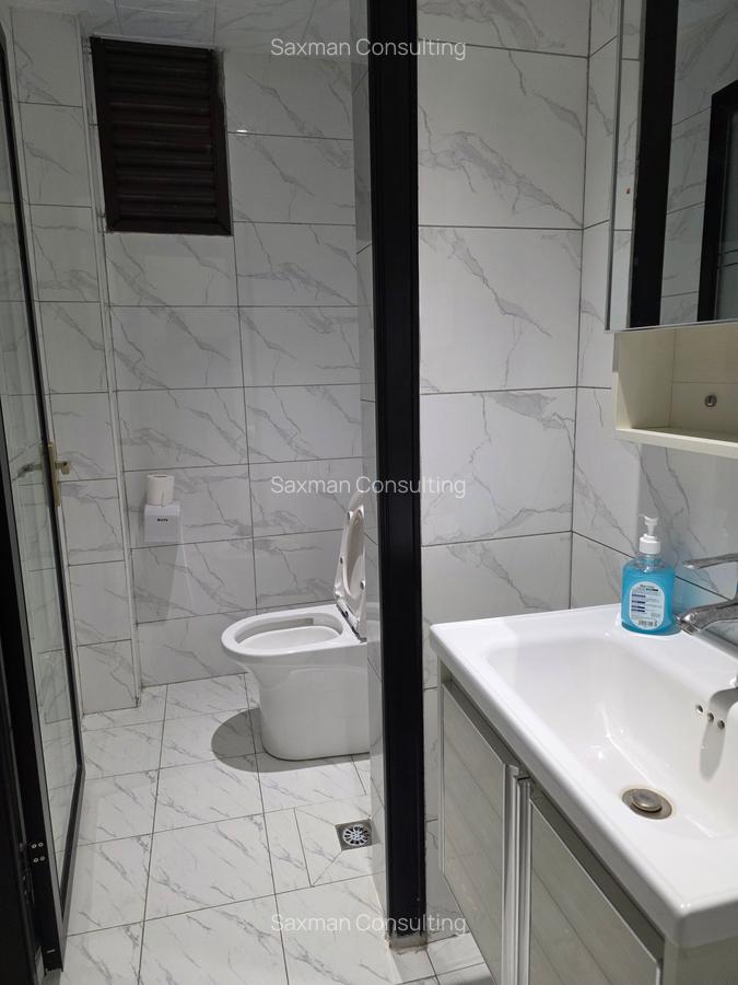 Serviced 4 Bed Apartment with En Suite in Kilimani - 12