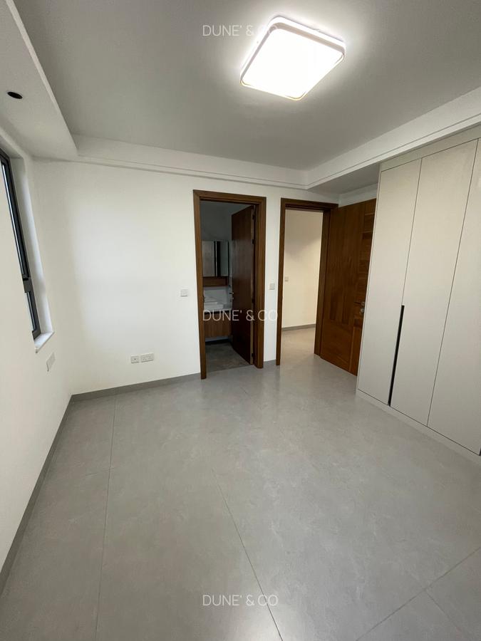 Serviced 3 Bed Apartment with En Suite in Westlands Area - 16