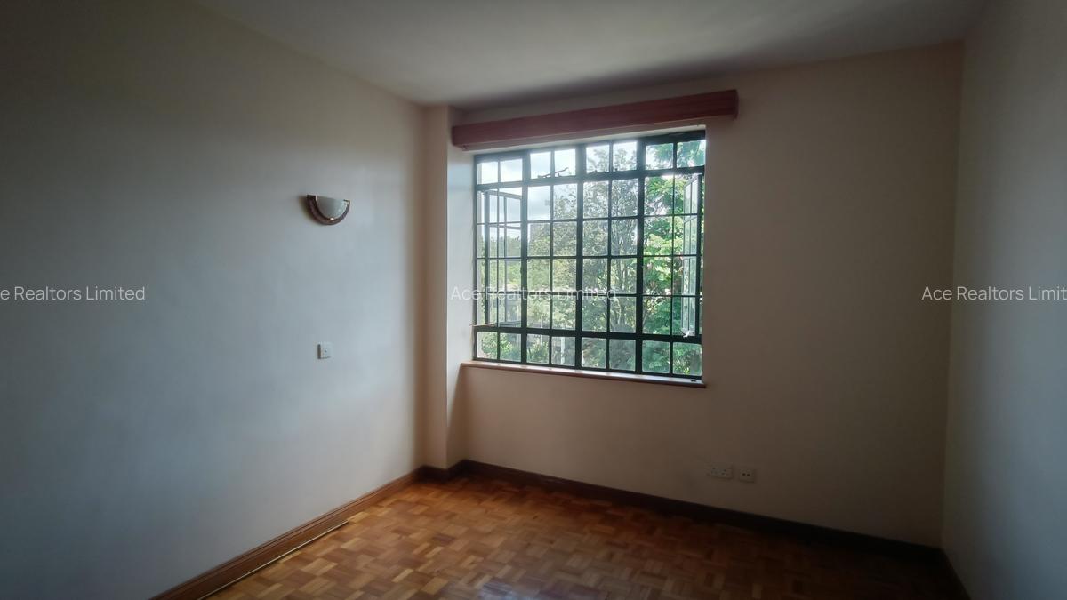 3 Bed Apartment with En Suite at Raphta Road - 9