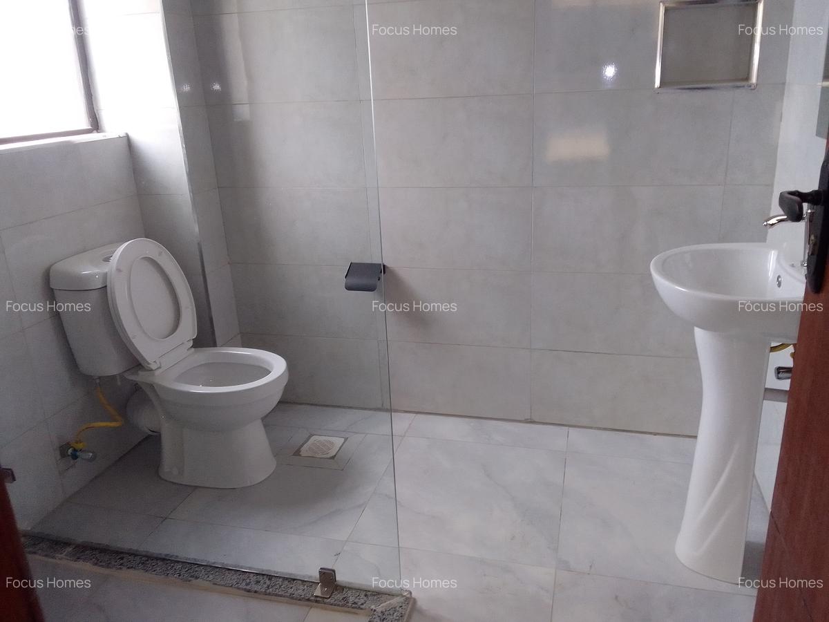 1 Bed Apartment with En Suite in Westlands Area - 3