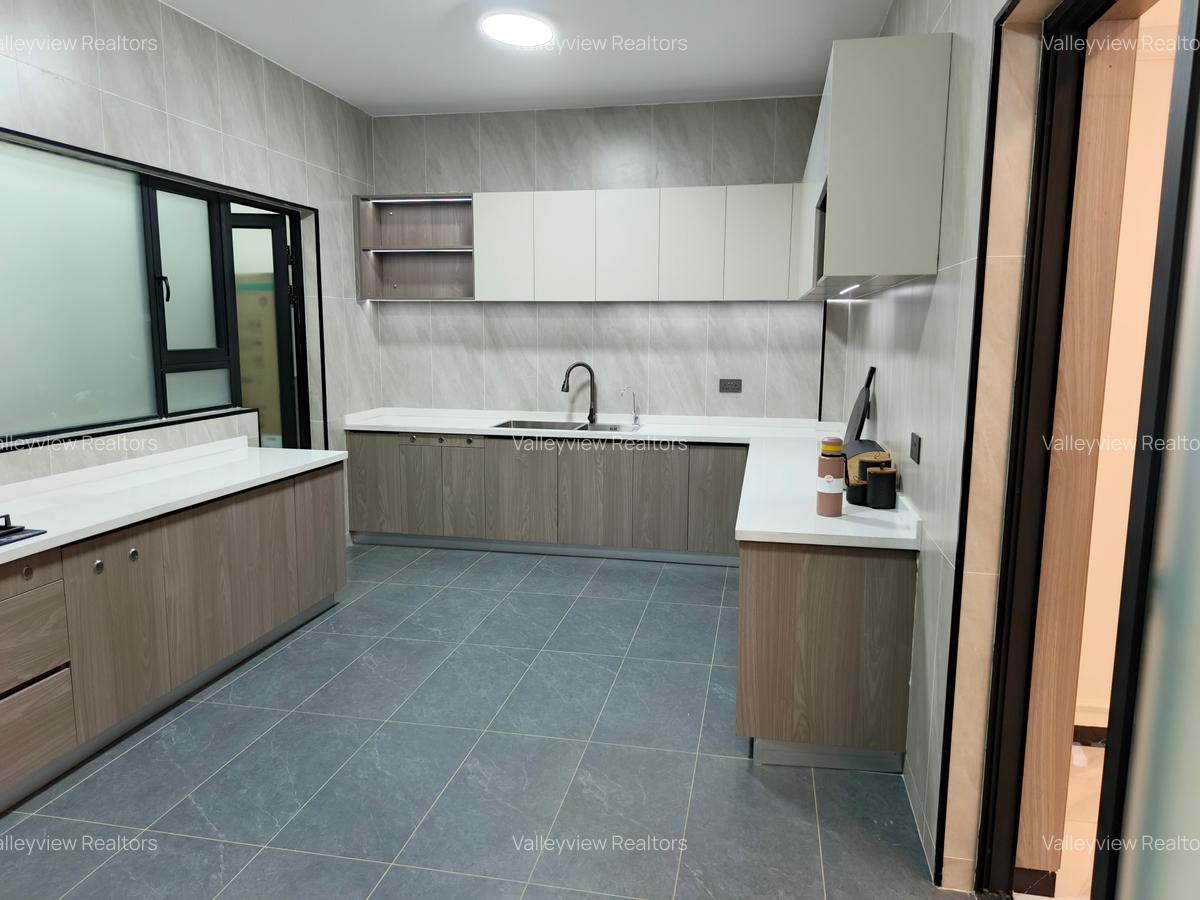 5 Bed Apartment with En Suite at Kileleshwa - 18