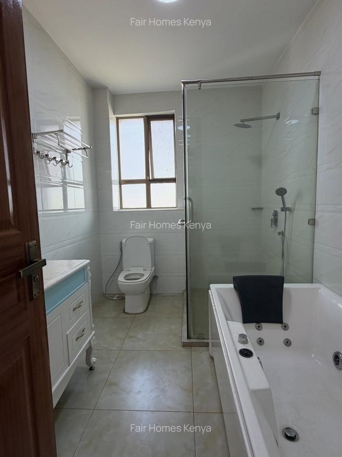 3 Bed Apartment with En Suite at Othaya Road - 9