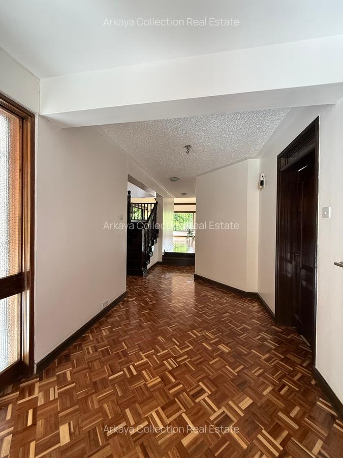 5 Bed House with En Suite in Gigiri - 3