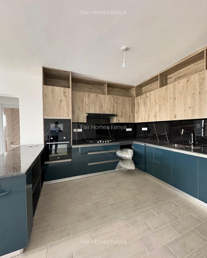 2 Bed Apartment with En Suite at Argwings Kodhek - 1