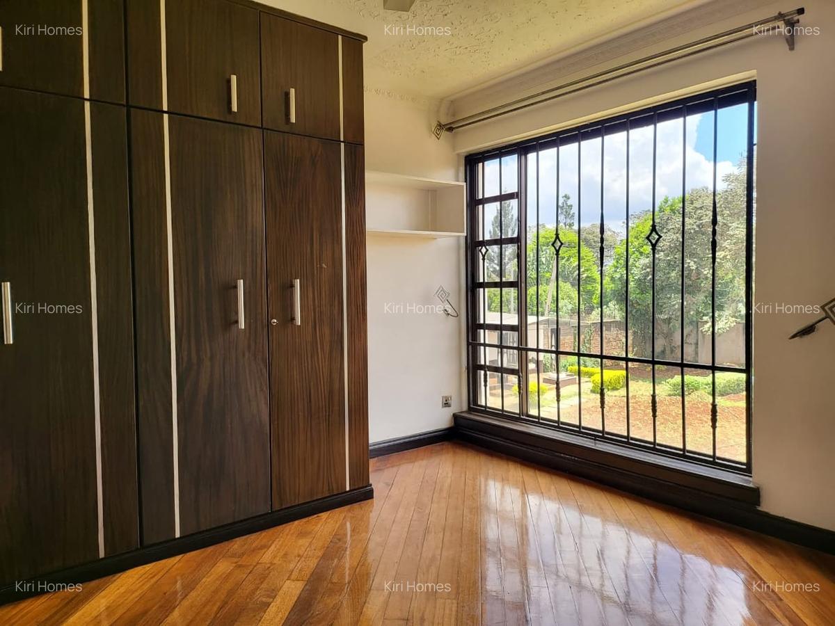 5 Bed Townhouse with En Suite in Runda - 5