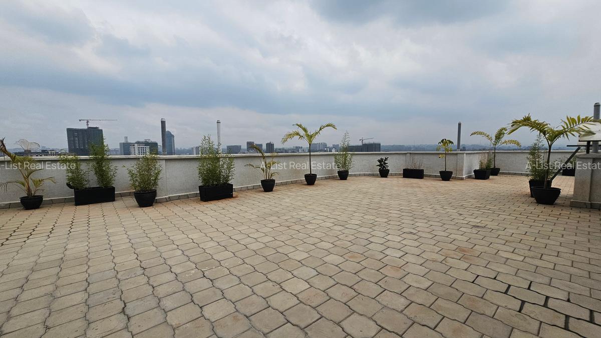 6 Bed Apartment with En Suite at General Mathenge - 16