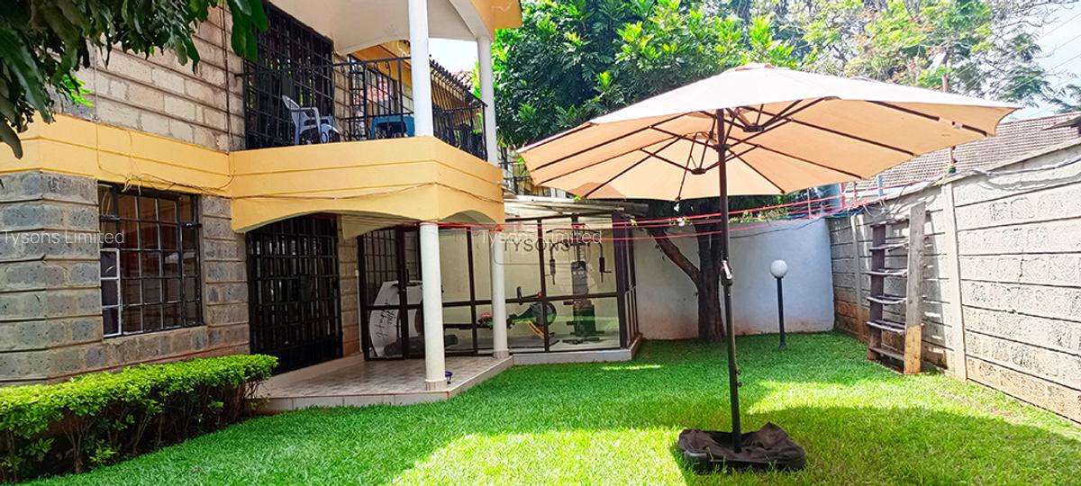 4 Bed House with En Suite in Lavington - 7