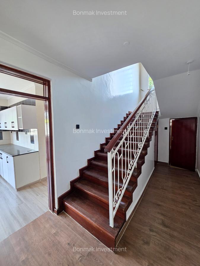 4 Bed Townhouse with En Suite at Lavington Green - 9
