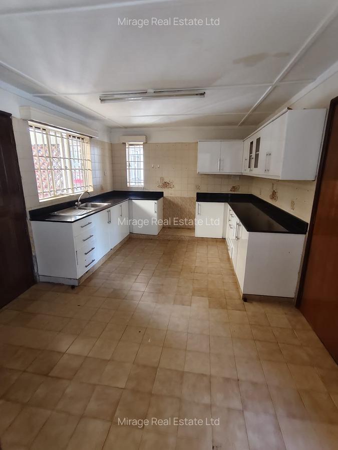 Office with Service Charge Included in Kileleshwa - 17