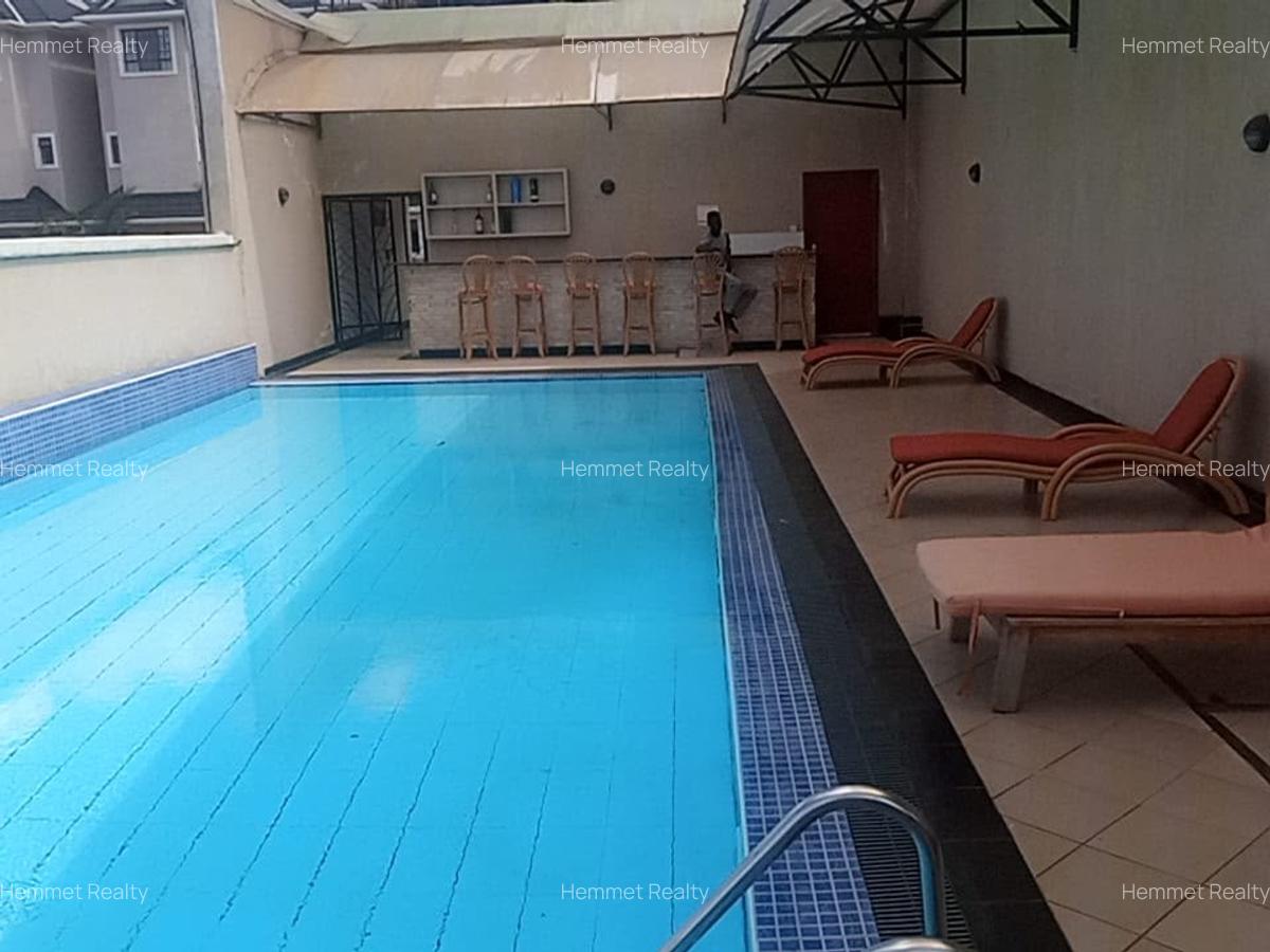 4 Bed Townhouse with En Suite in Kitisuru - 17