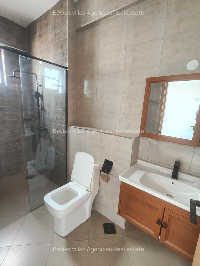 2 Bed Apartment with En Suite at Parklands - 4
