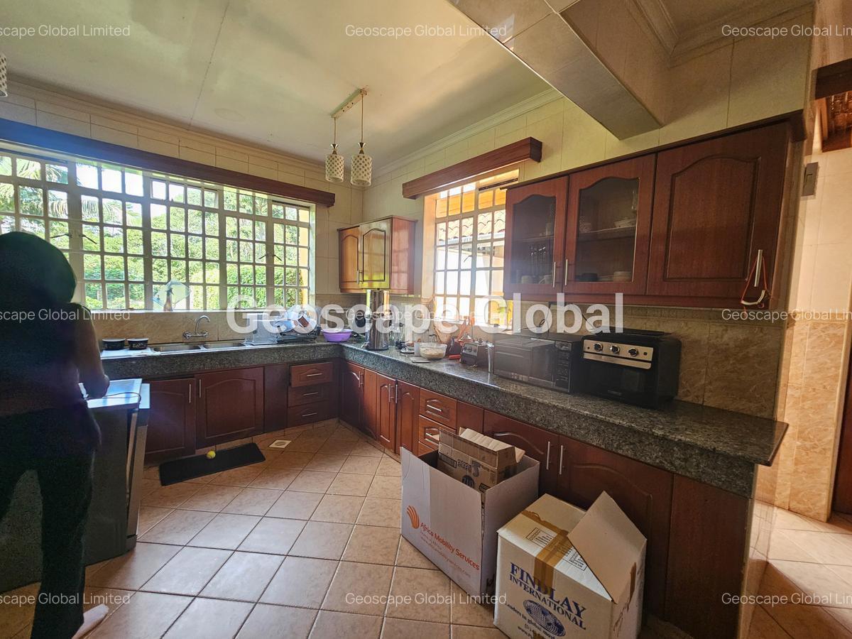 4 Bed Townhouse with En Suite in Kitisuru - 5