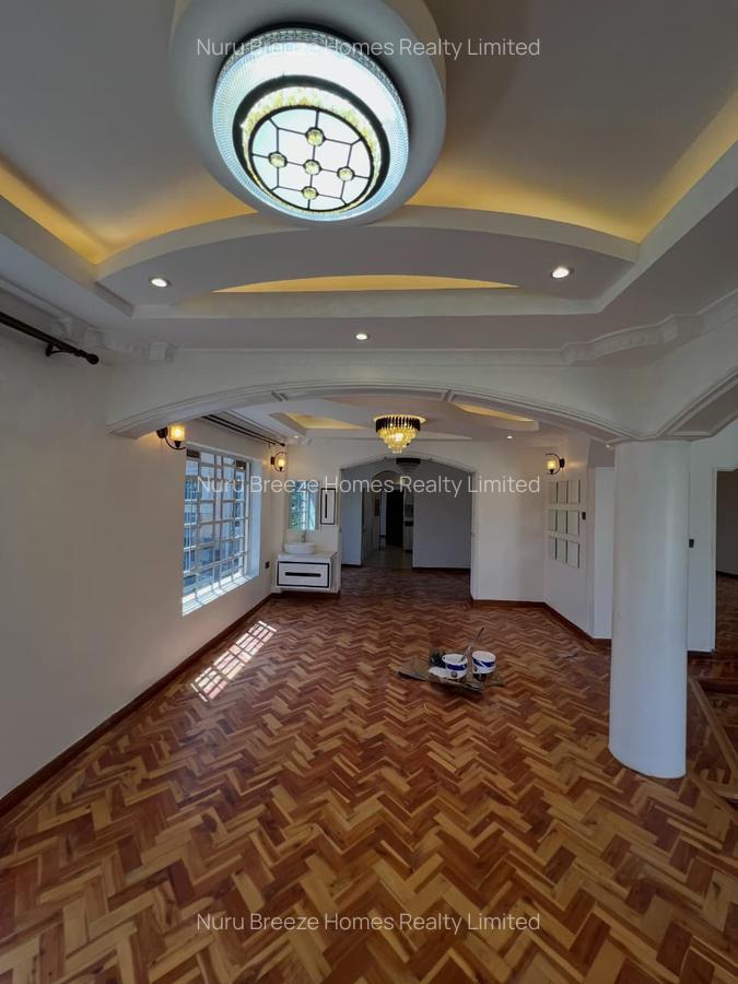 6 Bed House with En Suite in Runda - 13