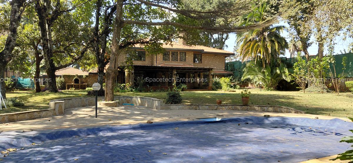 5 Bed Townhouse with En Suite in Runda - 5