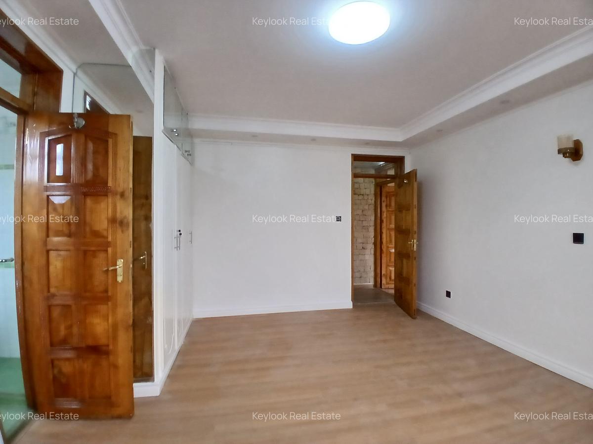 3 Bed Apartment with En Suite at Off Gitanga Road - 8