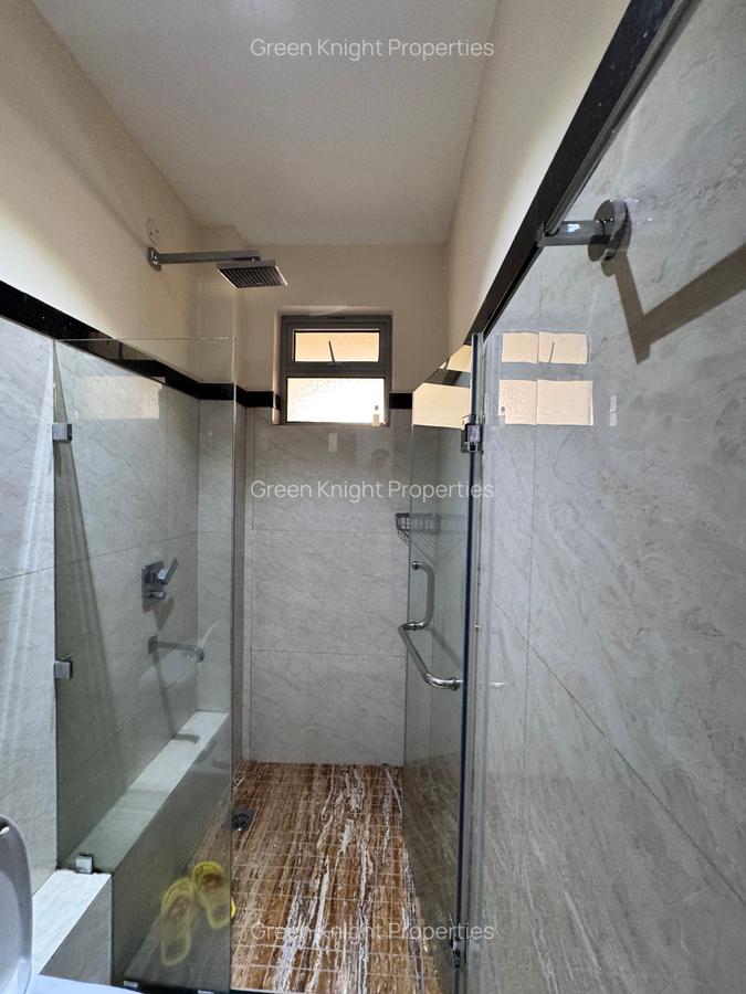 Serviced 3 Bed Apartment with En Suite in Kileleshwa - 11