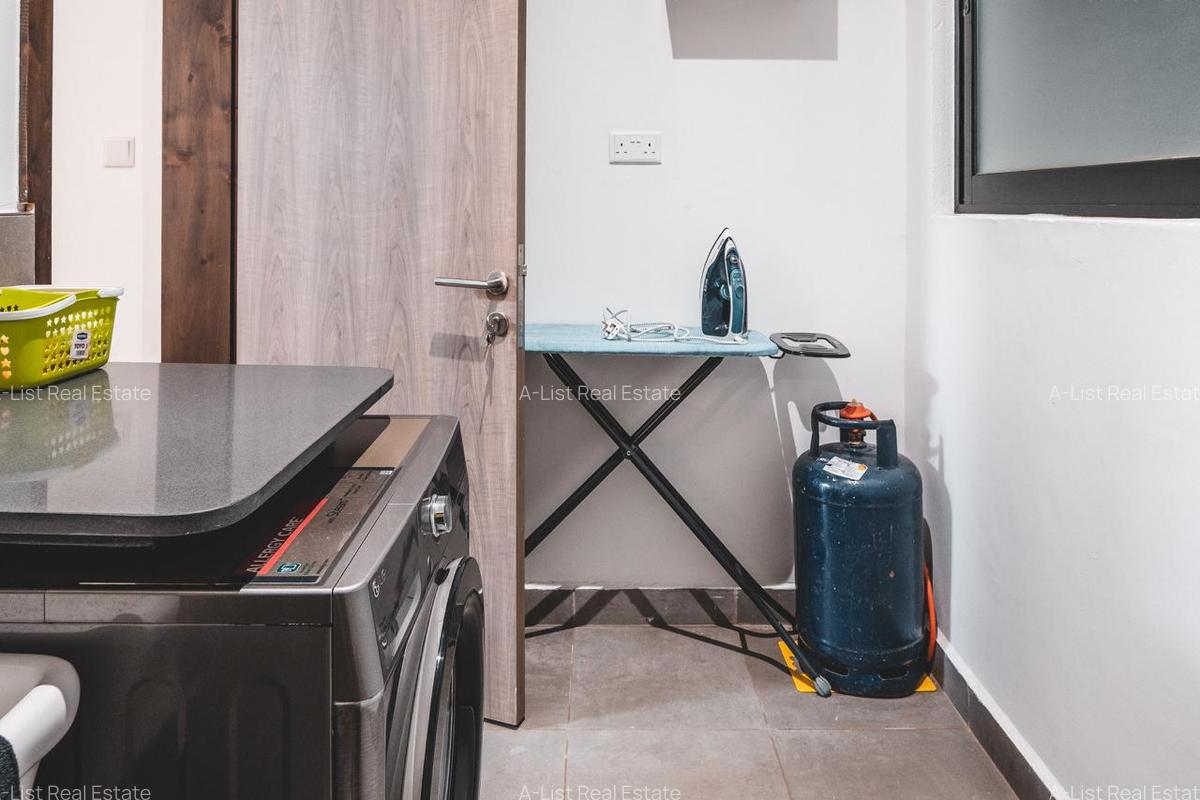 Furnished 1 Bed Apartment with En Suite at Two Rivers - 13