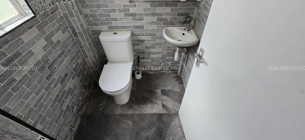 3 Bed House with En Suite at Off James Gichuru - 14