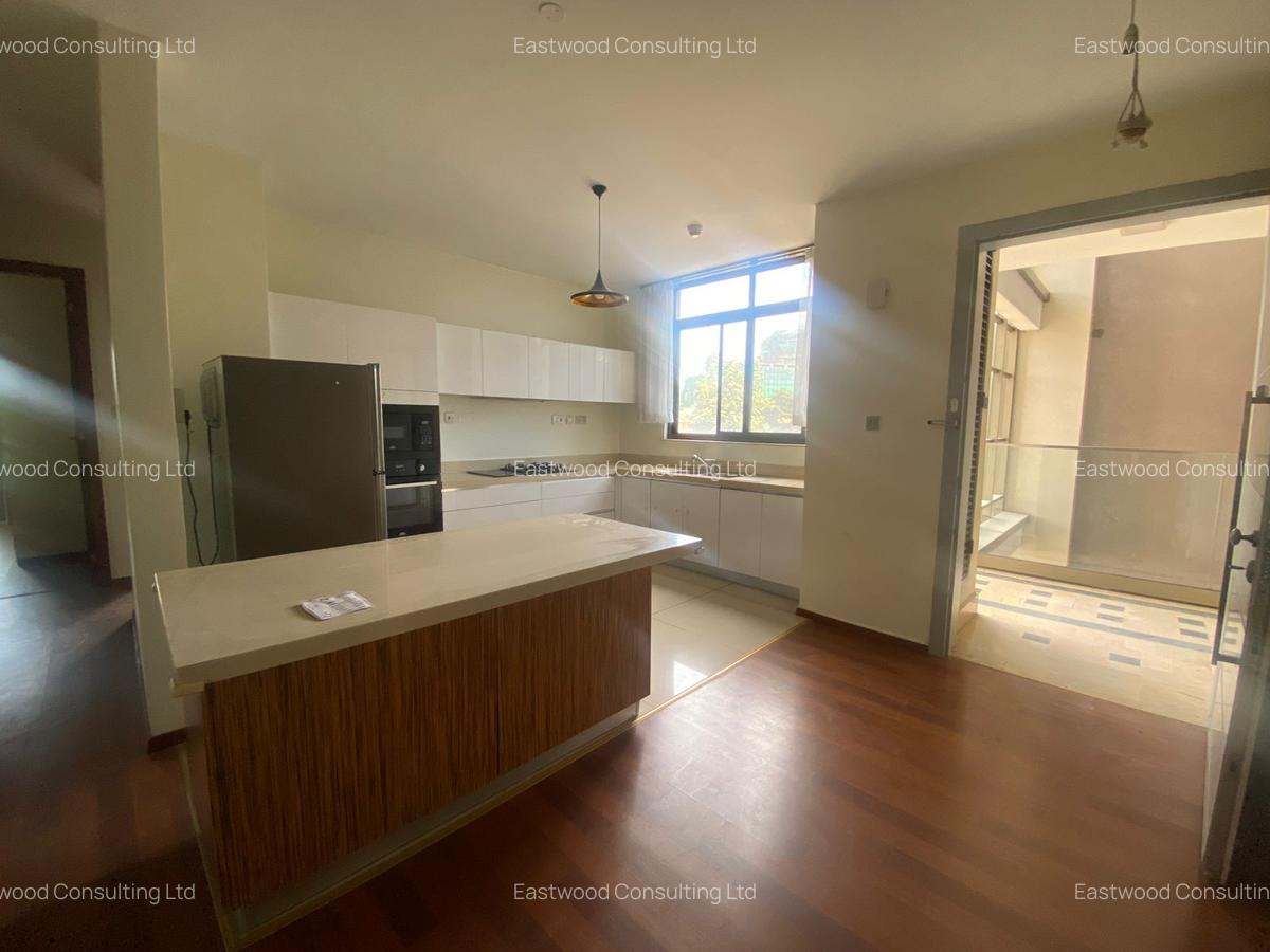 Furnished 3 Bed Apartment with Swimming Pool at 6Th Parklands Avenue - 4