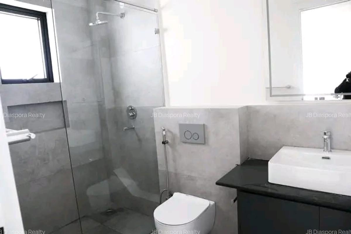 3 Bed Apartment with En Suite in General Mathenge - 8